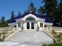 Bothell�??s Ananda Meditation Temple (front view)